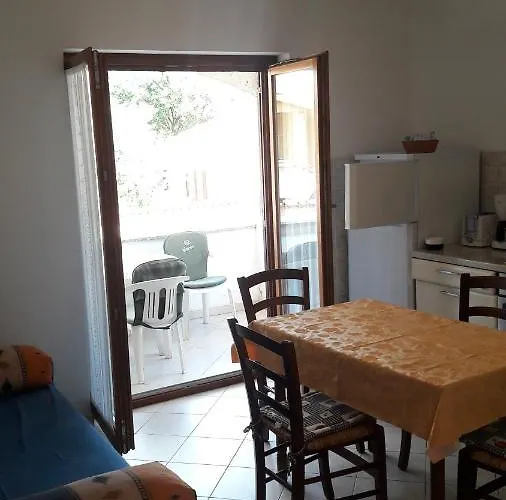 Radovan Apartamento