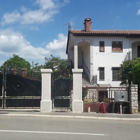 Radovan Апартаменты Пореч